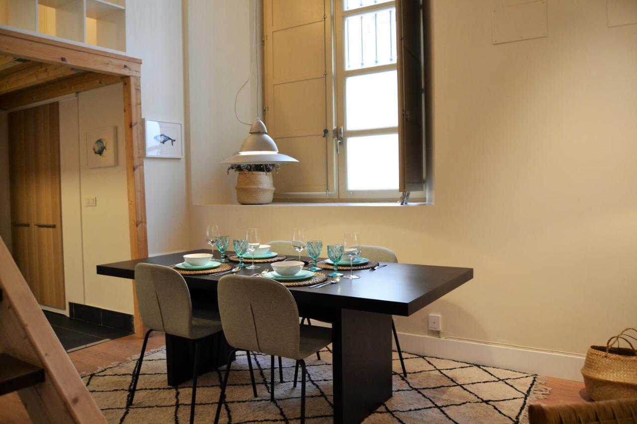 Encantador Apartamento En El Centro Historico De Malagaアパートメント エクステリア 写真